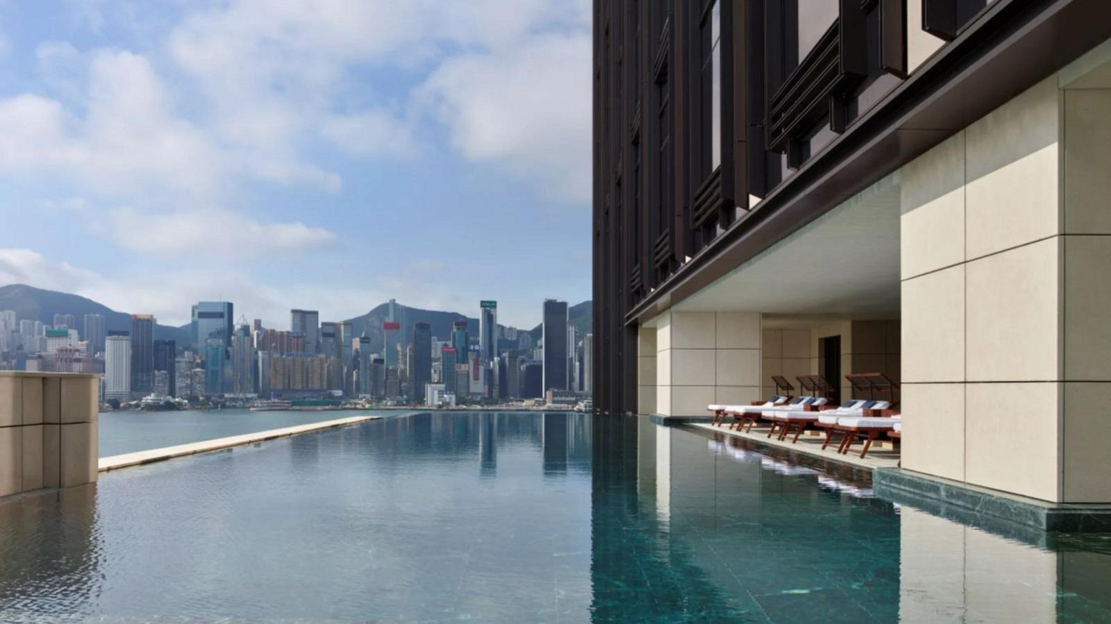 Rosewood Hong Kong Swimming Pool