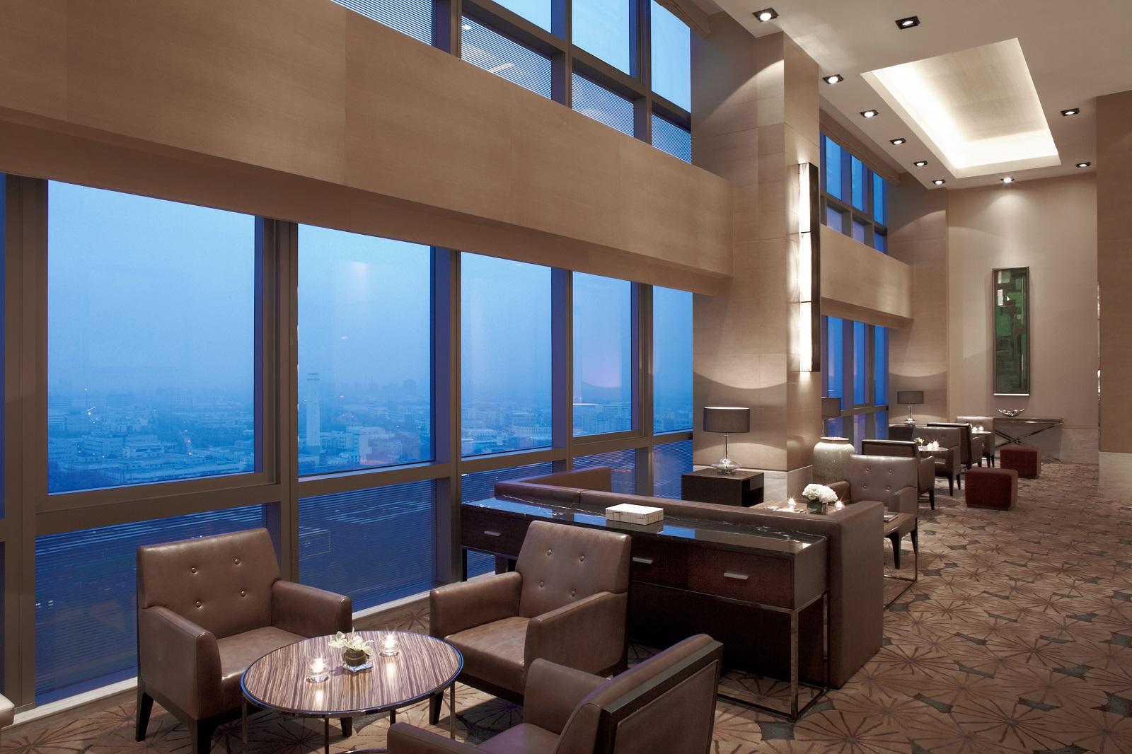 Shanghai Marriott Hotel Pudong East Executive Club Lounge View