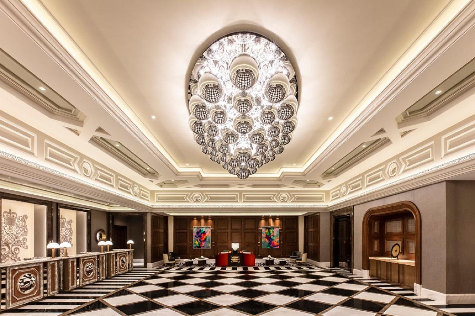 Sheraton Grand Macao lobby