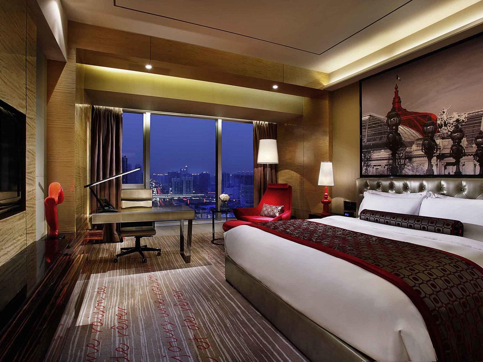 Sofitel Guangzhou Sunrich King Bedroom