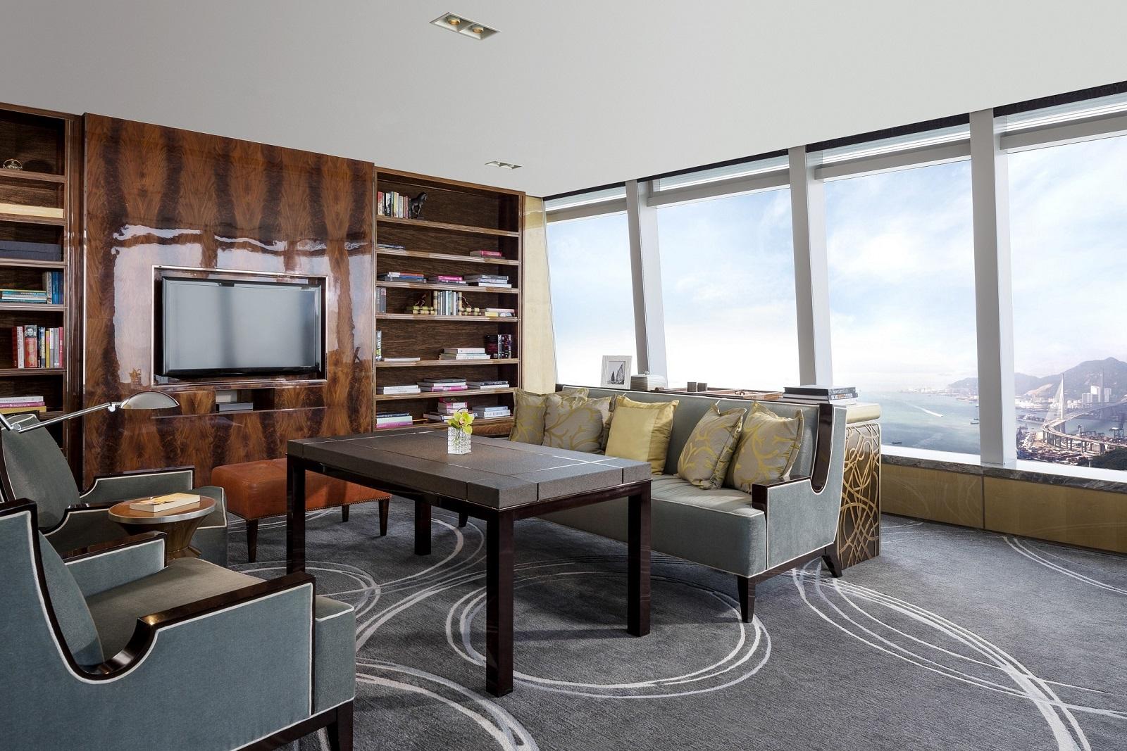 The Ritz-Carlton, Hong Kong Executive Club Lounge