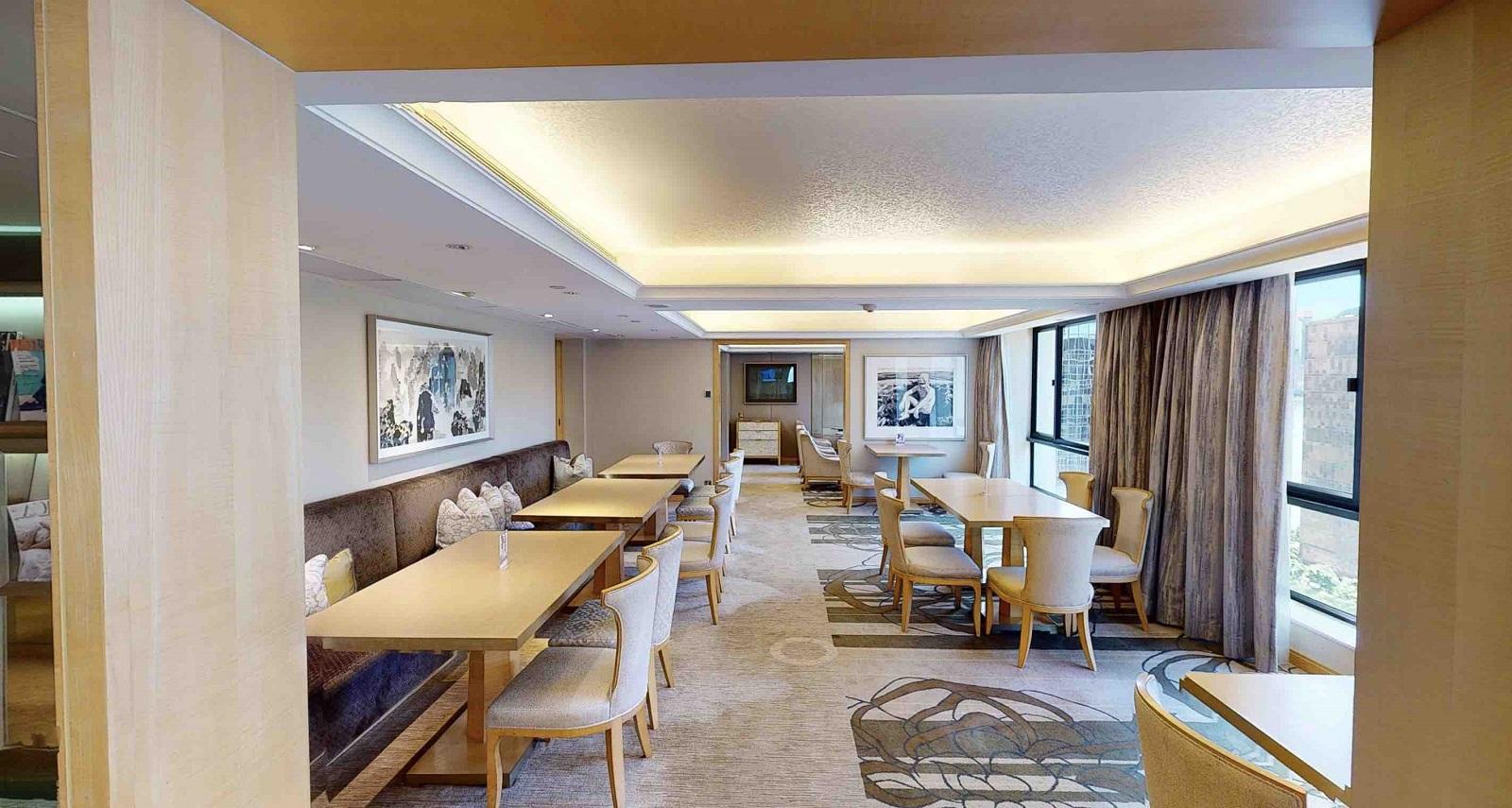 The Royal Garden Executive Club Lounge Area