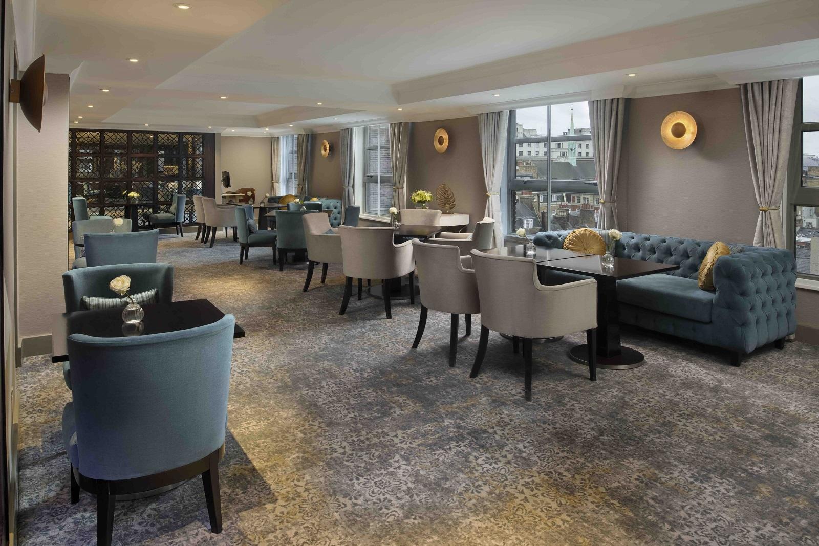 Hyatt Regency London The Churchill Executive Club Lounge Seating