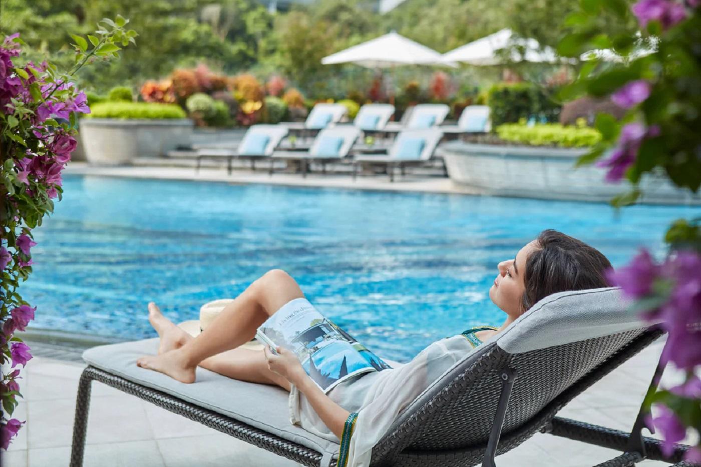 JW Marriott Hotel Hong Kong Swimming Pool