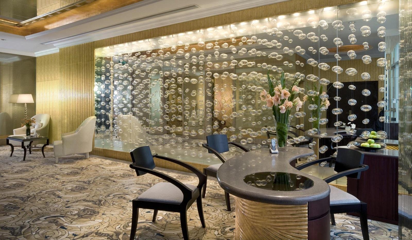Regal Hongkong Hotel Executive Club Lounge