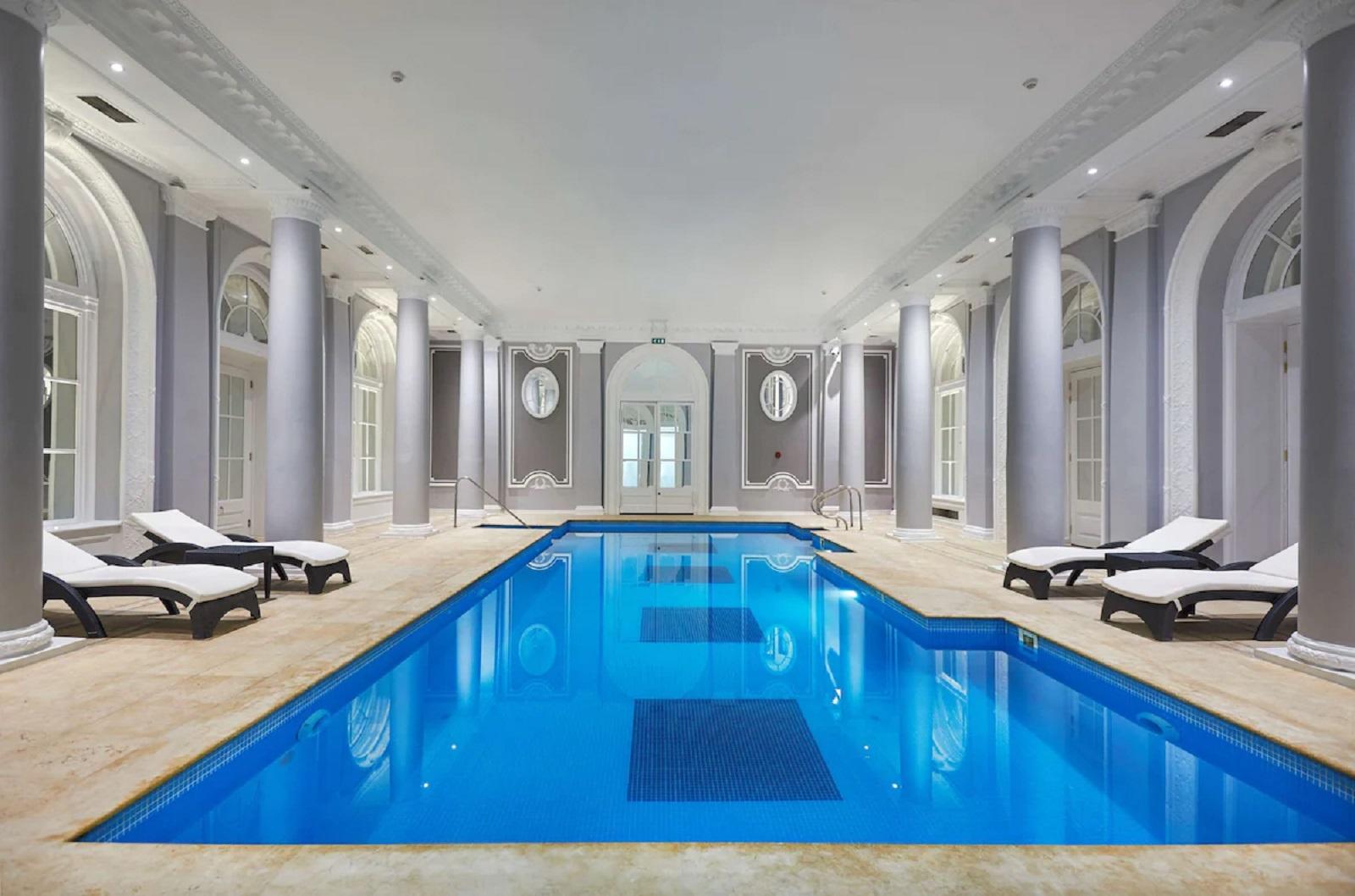 The Waldorf Hilton London Swimming Pool