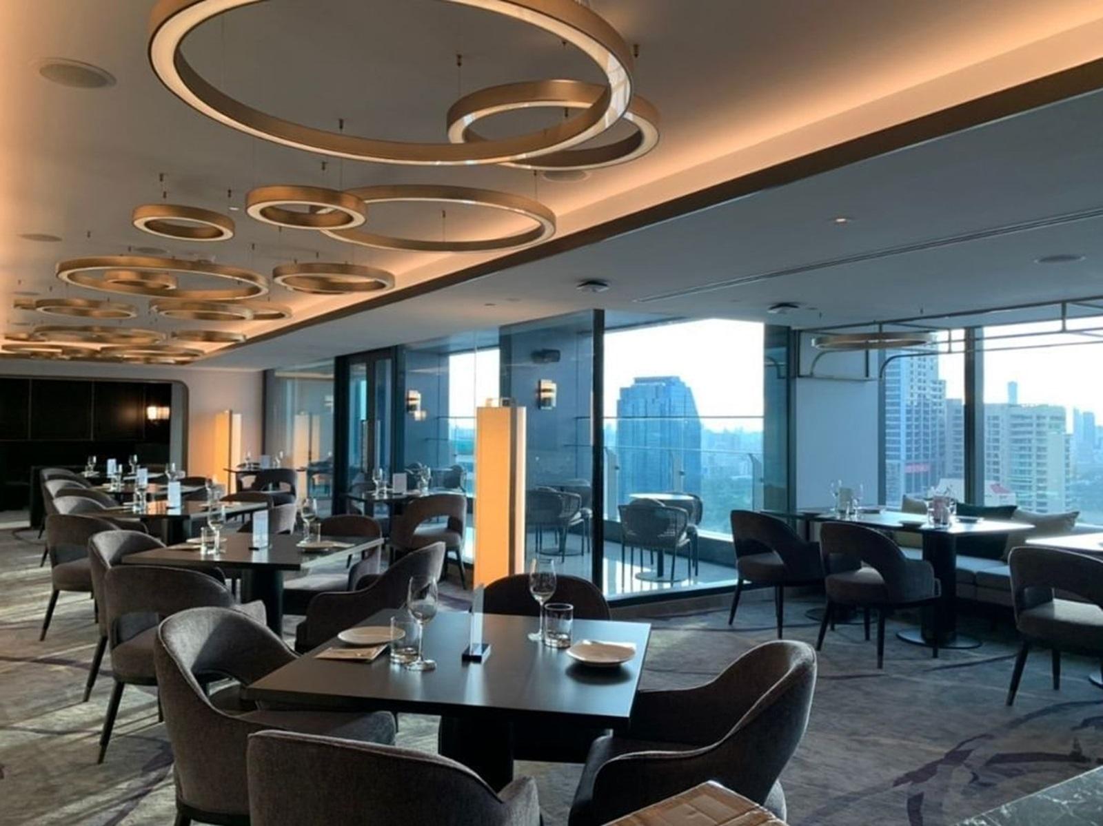 Carlton Hotel Bangkok Sukhumvit Executive Club Lounge