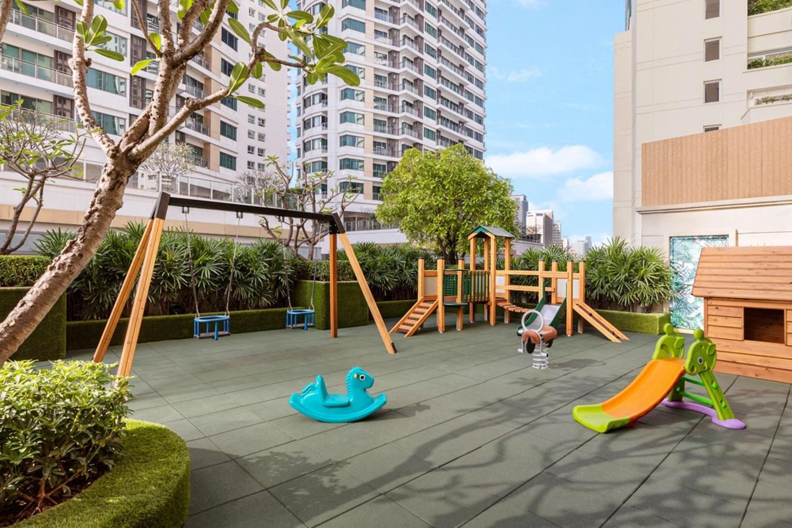 Marriott Executive Apartments Sukhumvit Park, Bangkok Kids Club Outdoor Playground