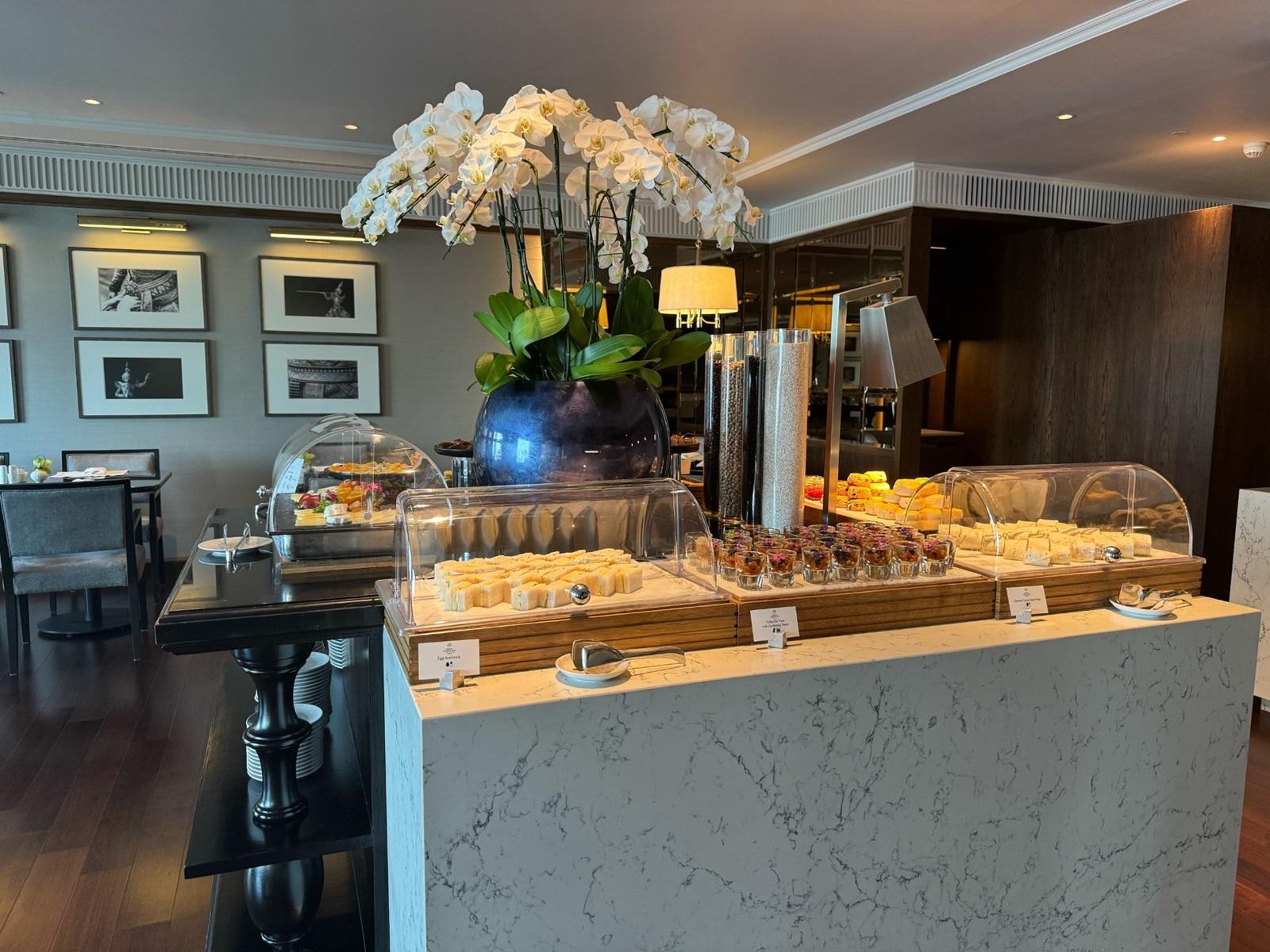 Sindhorn Kempinski Hotel Bangkok Executive Club Lounge Food Display