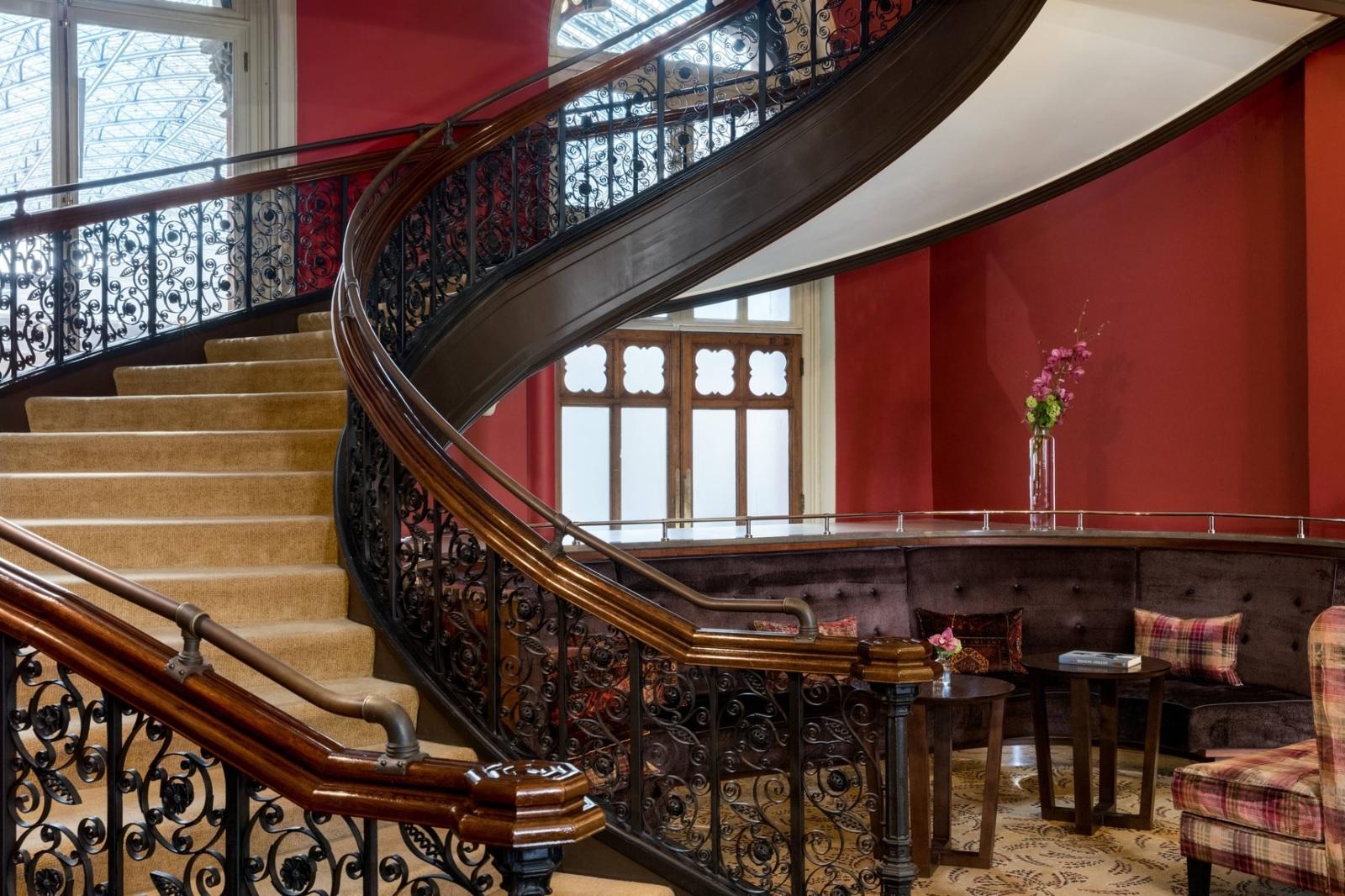 Pancras Renaissance Hotel London Executive Club Lounge Stairway