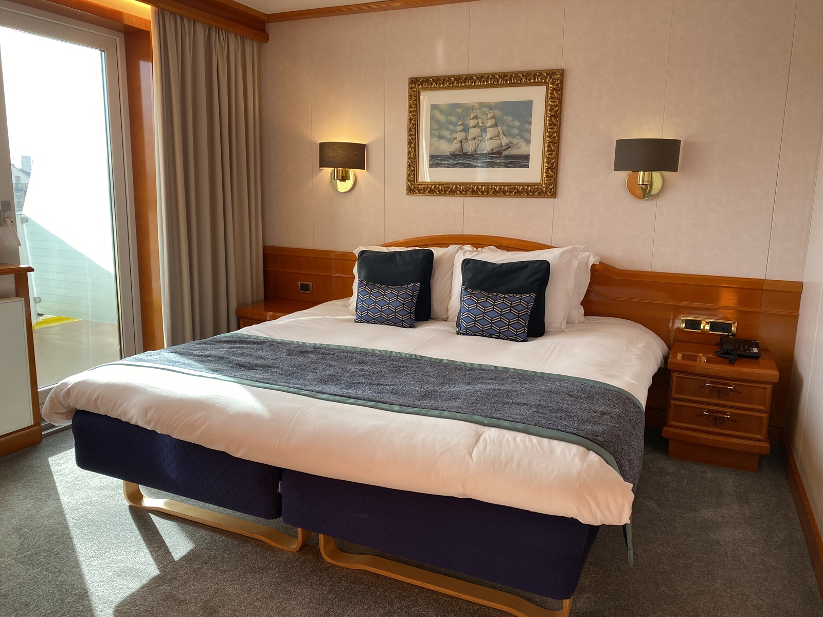 Sunborn London Junior Suite Bedroom Review