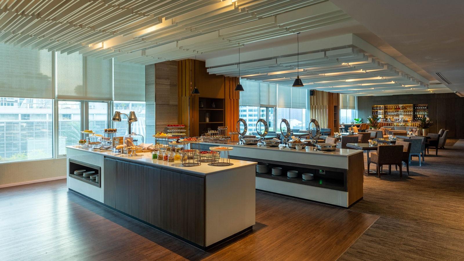 Amari Bangkok Executive Club Lounge Buffet Counter