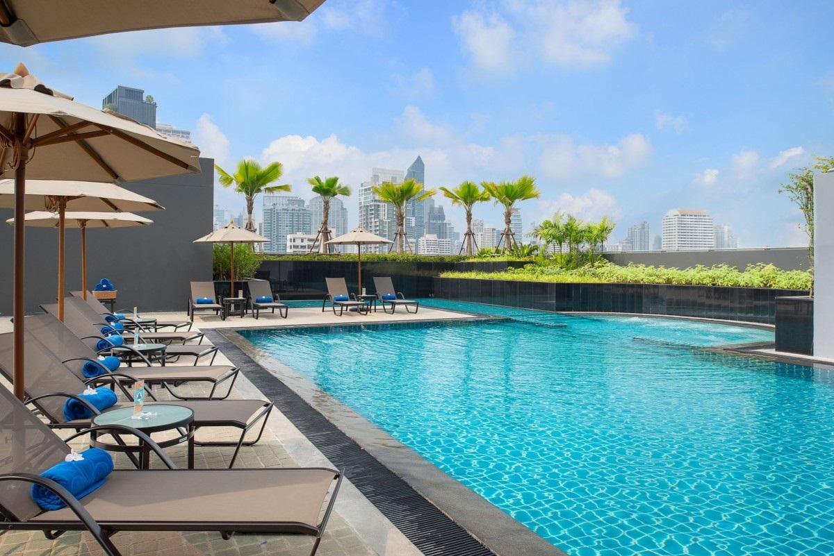 Hotel Nikko Bangkok Swimming Pool