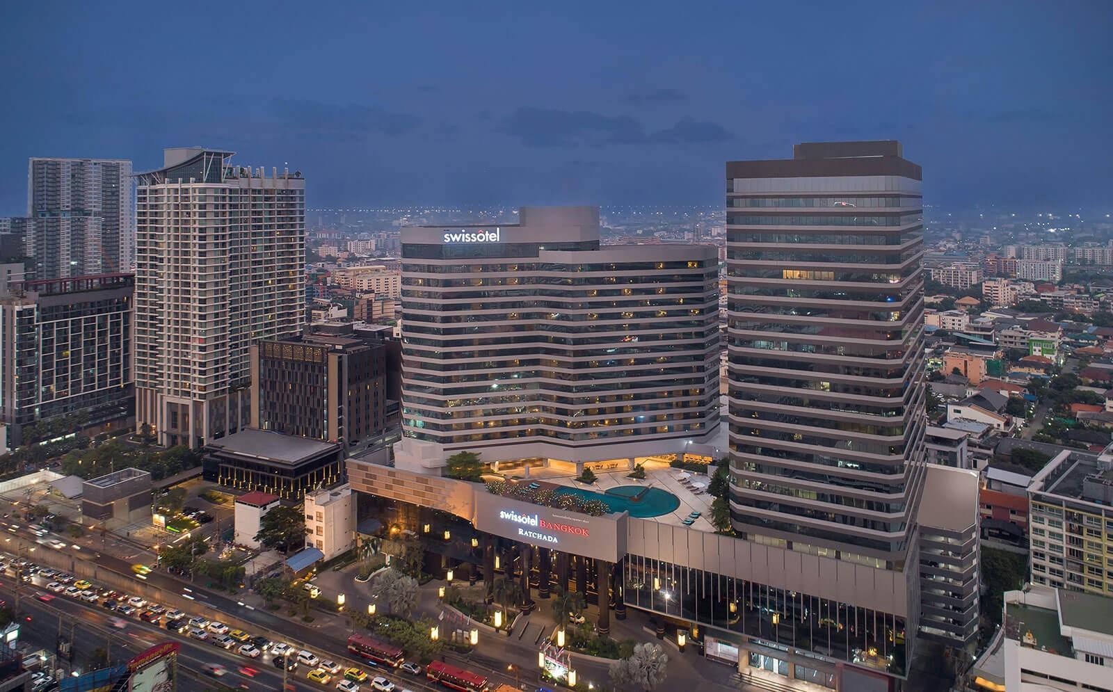 Swissotel Bangkok Ratchada Exterior