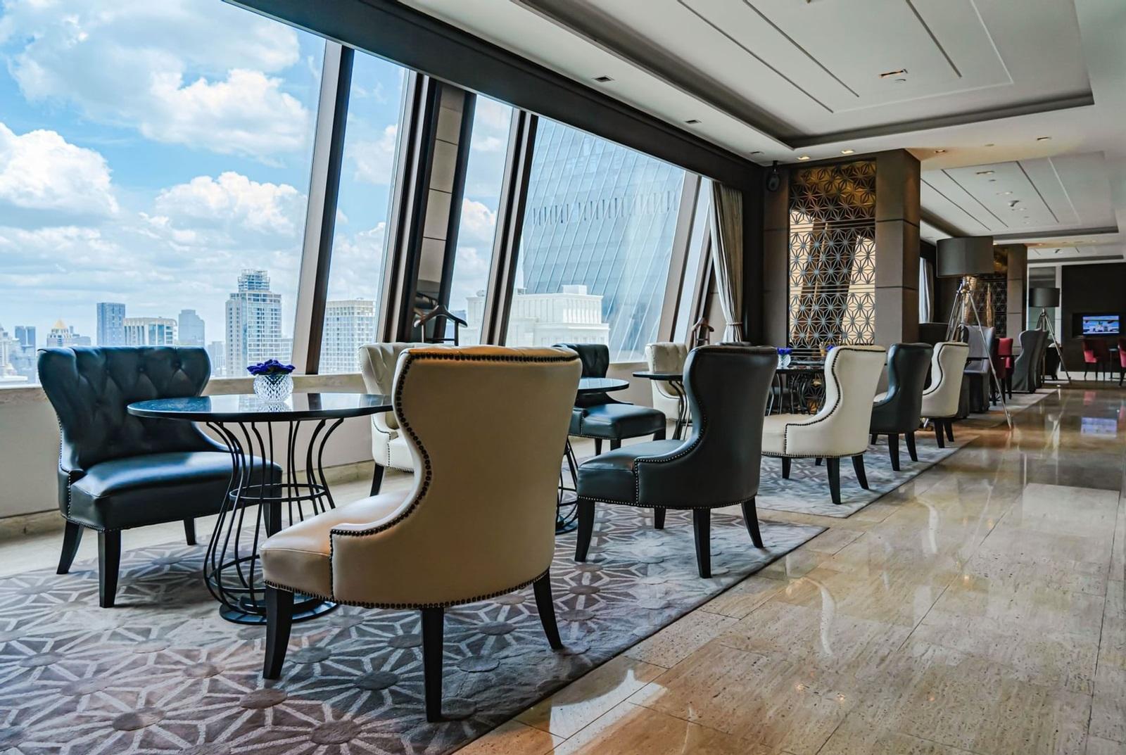 The Okura Prestige Bangkok Executive Club Lounge Seating Area