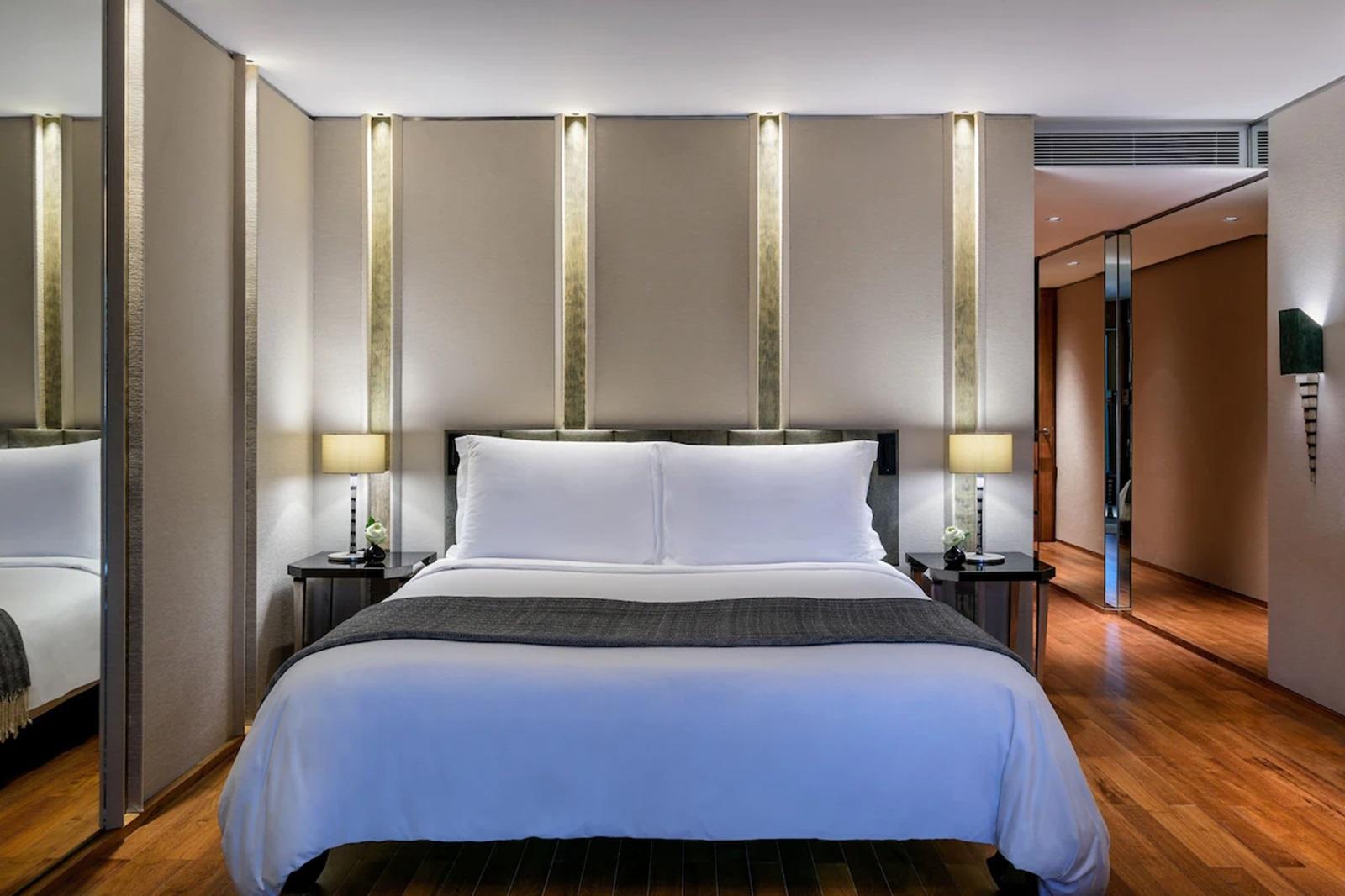 The Sukhothai Bangkok Luxury King Bedroom