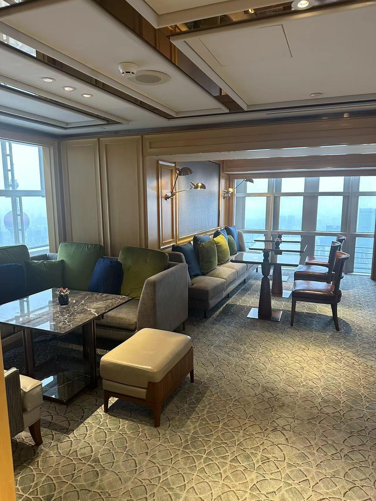 Grand Hyatt Shanghai Executive Club Lounge Sofa Seating