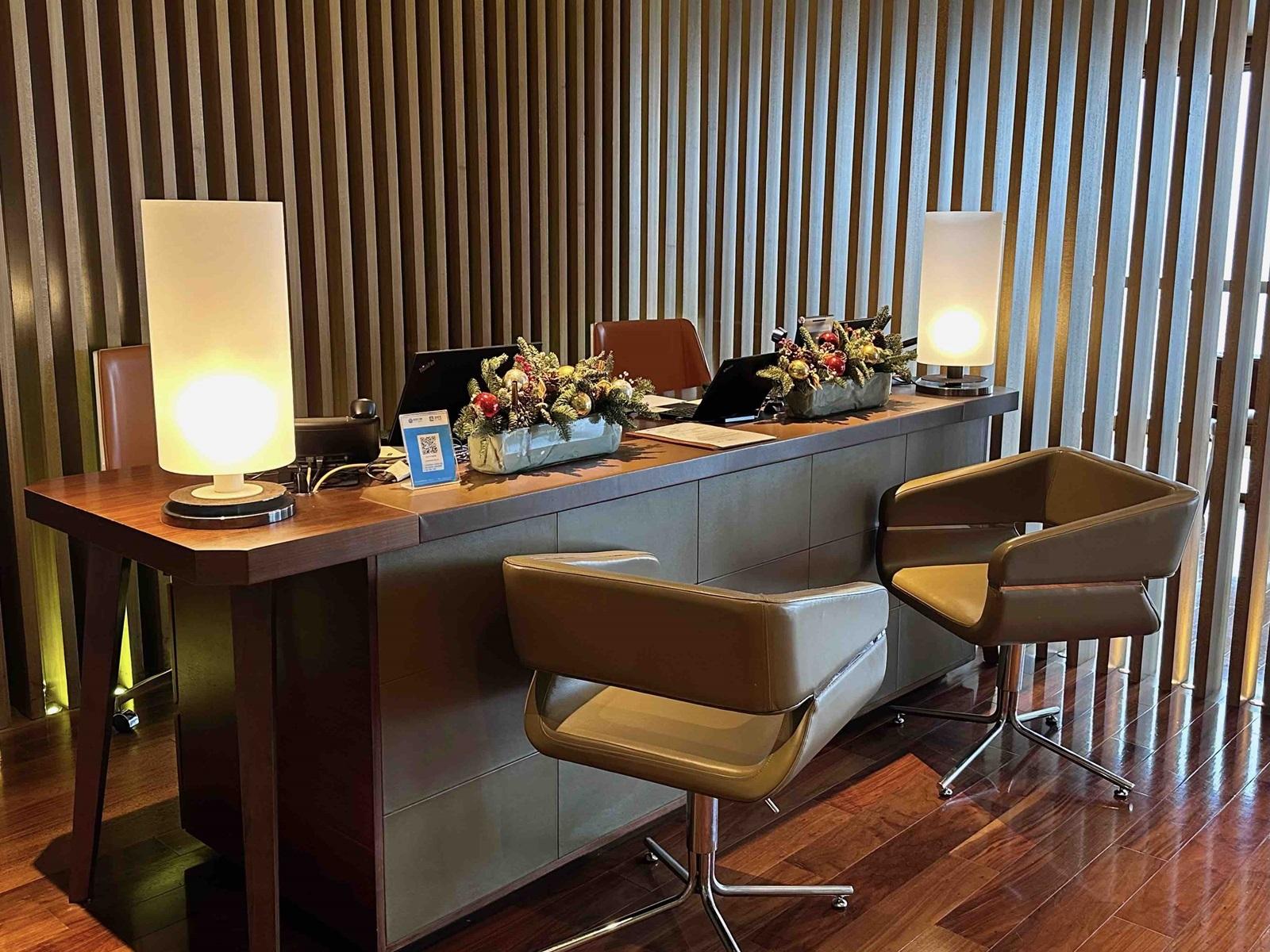 Hyatt Regency Shanghai, Wujiaochang Executive Club Lounge Reception