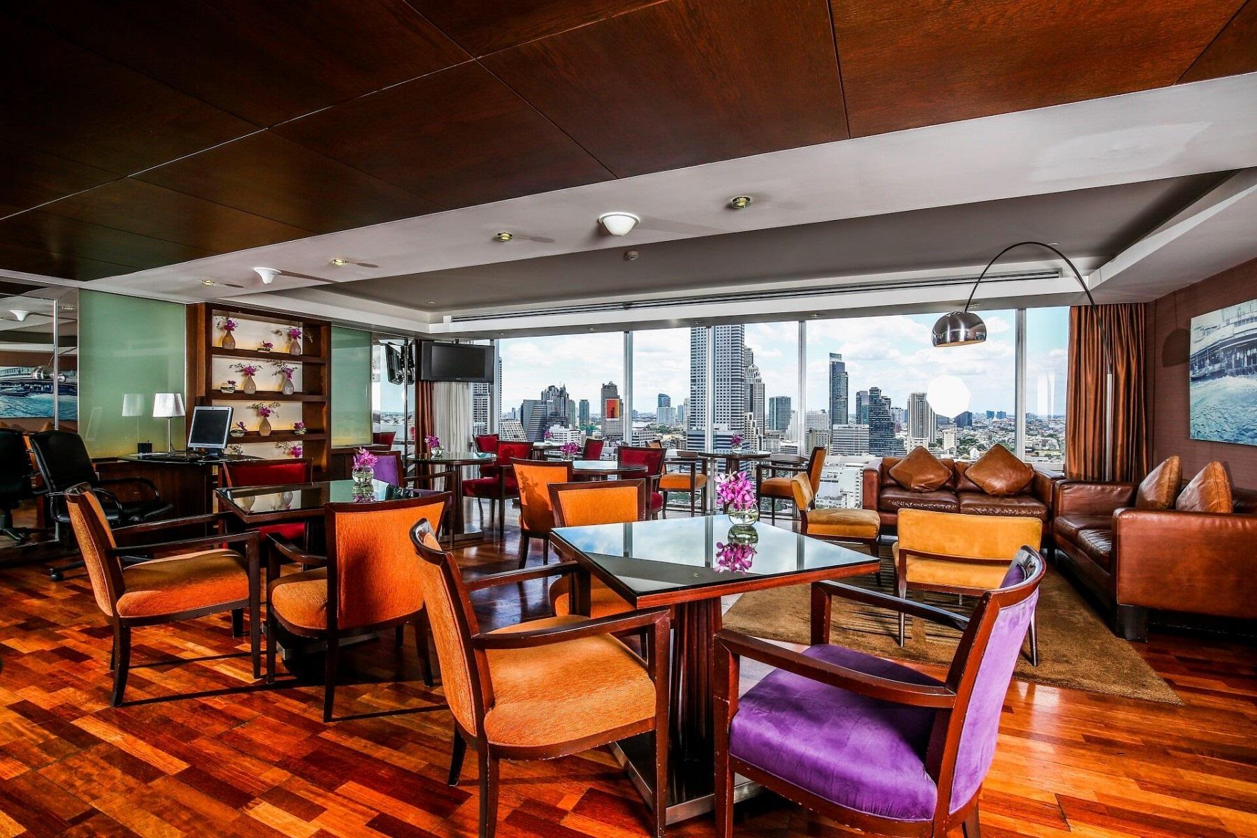 Pullman Bangkok Hotel G Executive Club Lounge