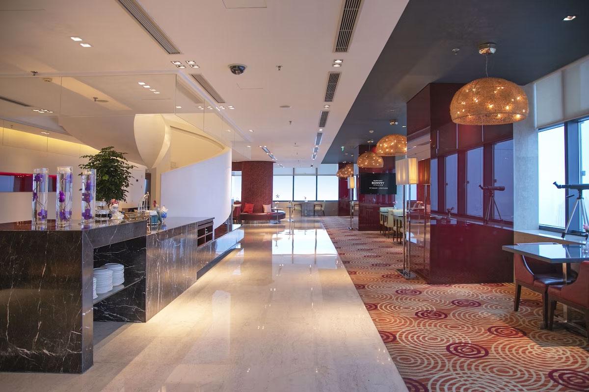 Renaissance Shanghai Zhongshan Park Hotel Executive Club Lounge Overview