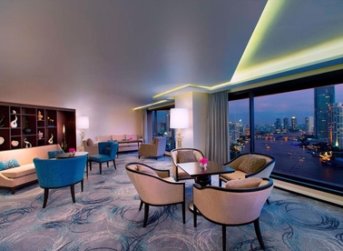 Royal Orchid Sheraton Hotel & Towers Executive Club Lounge
