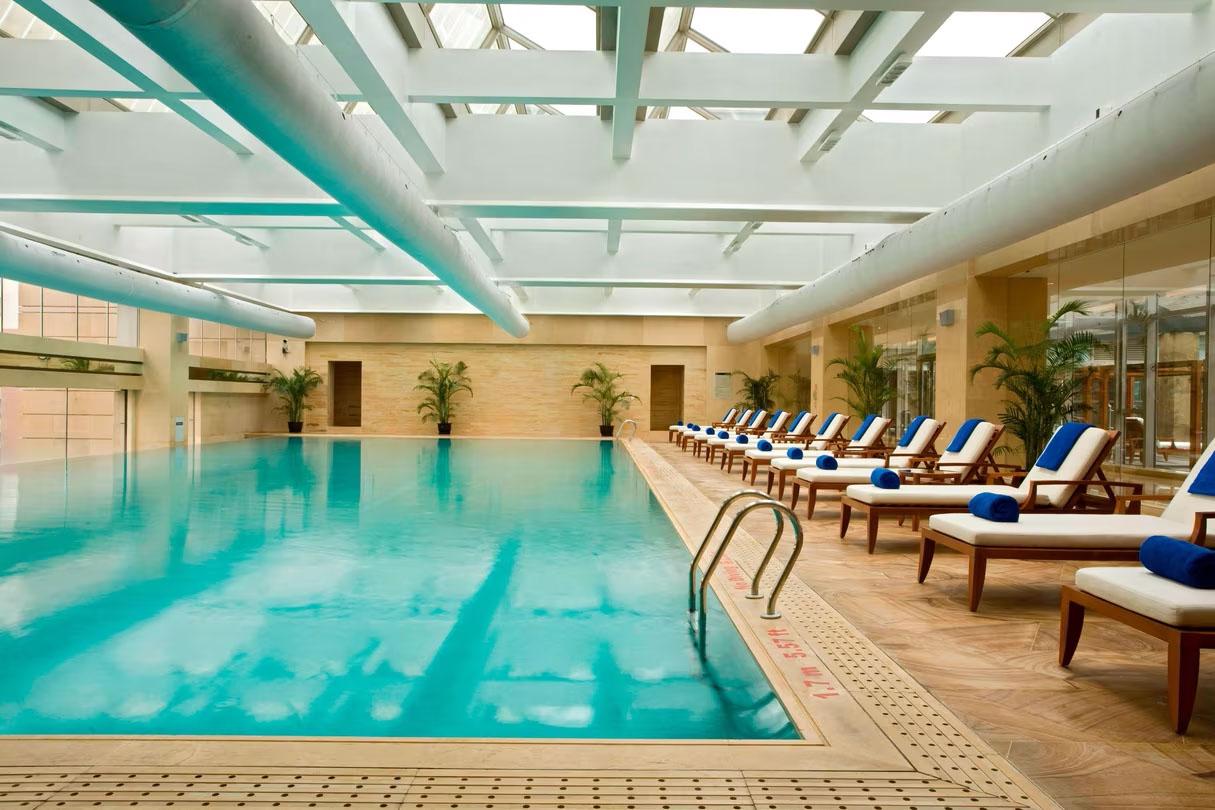 Sheraton Grand Shanghai Pudong Hotel Swimming Pool