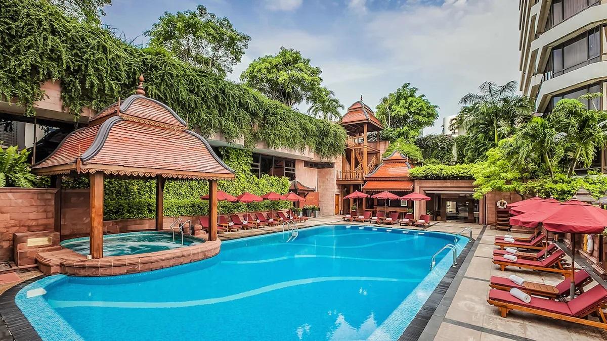 The Landmark Bangkok Hotel Swimming Pool