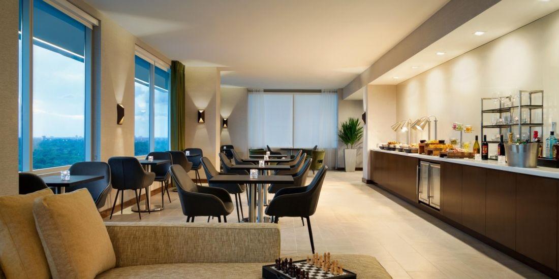 InterContinental Houston Executive Club Lounge Seating Overview