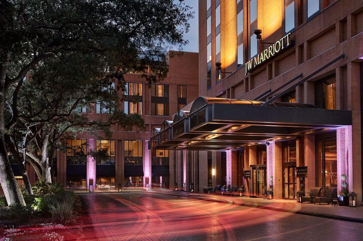 JW Marriott Houston By The Galleria Hotel Entrance