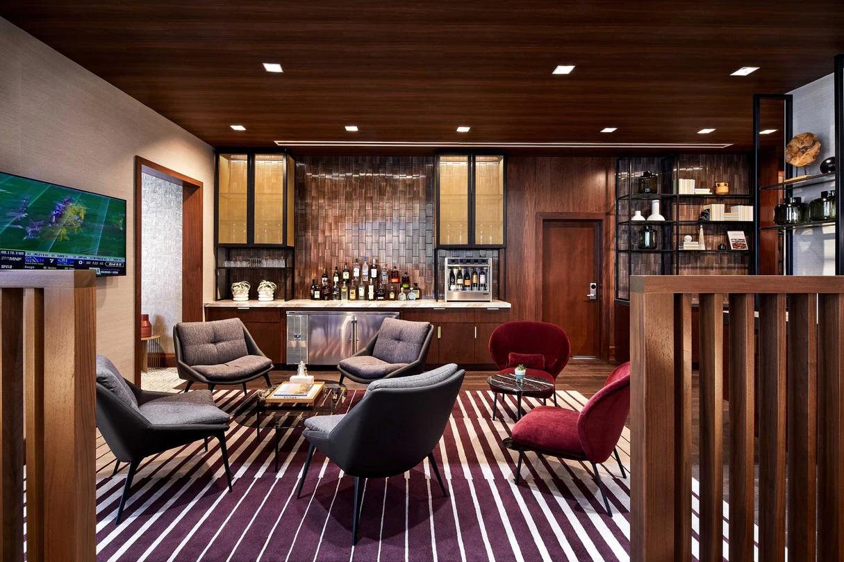 Sheraton Phoenix Downtown Executive Club Lounge Seating