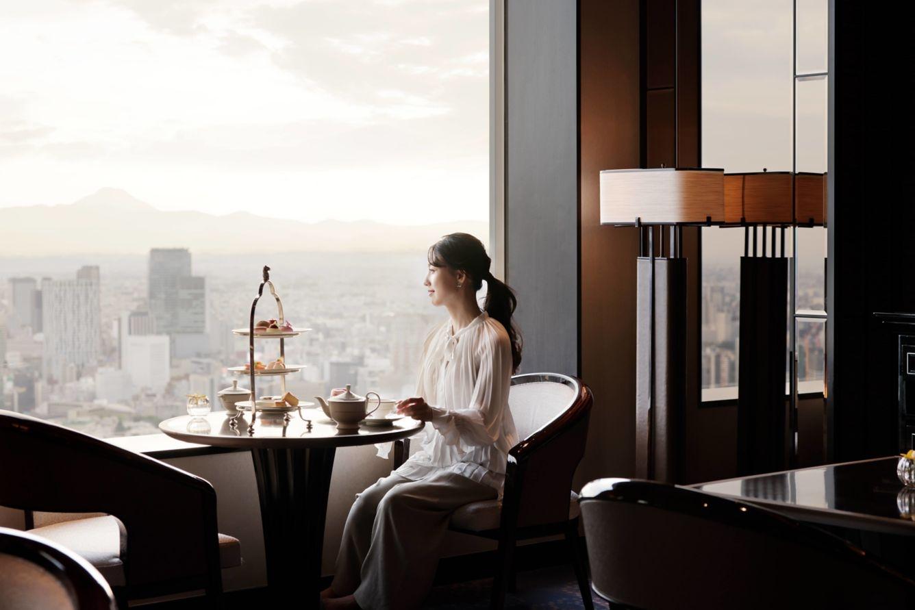 The Ritz-Carlton, Tokyo Executive Club Lounge Outside View