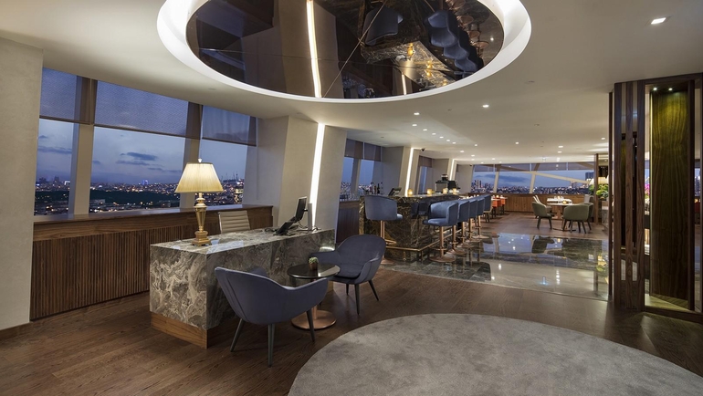 Hilton Istanbul Maslak Executive Club Lounge
