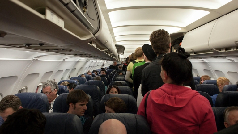 Tips for Staying Comfortable During a Long Flight